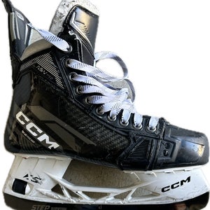 2024 CCM AS-V Pro Hockey Skates Regular Width  Pro Stock 6.5 (Used)