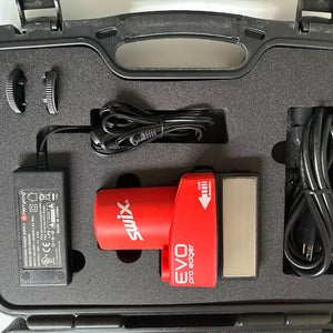 Swix Evo Pro Edge Tuner with Case and Two Discs