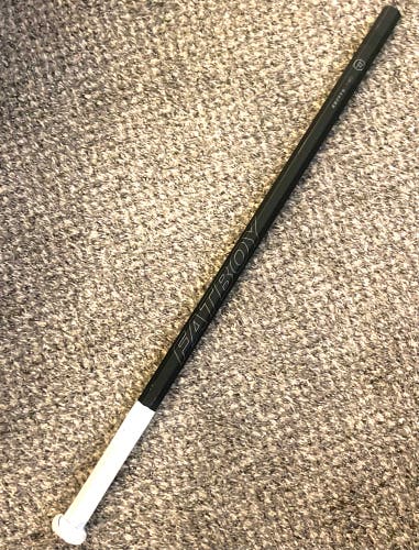 Warrior fat boy krypto pro 32” box lacrosse shaft