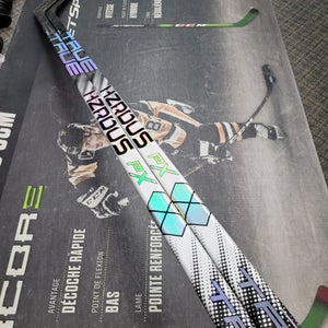 2 PACK | P28M | 70 Flex NEW! Senior True Hzrdus PX Right Handed Hockey Stick P28 Pro Stock (New)