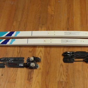 Jarvinen Turvista Cross Country Skis Waxless with NNN or SNS bindings and Free Poles (if needed)