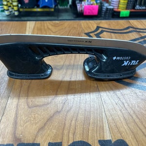 New Bauer Tuuk Custom + W/Steel 263mm Left Black