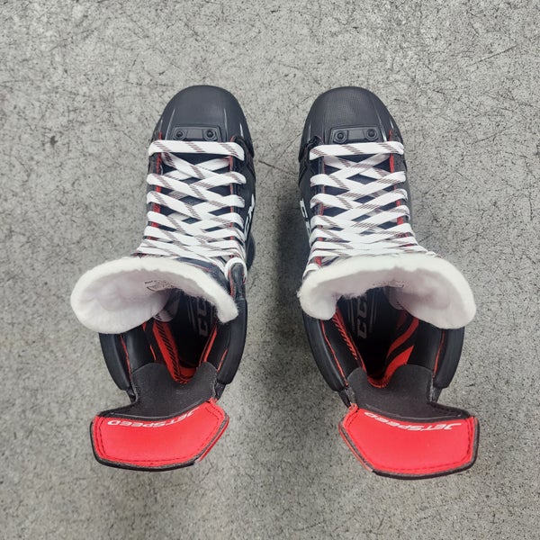 CCM JetSpeed FT485 Hockey Skates Size 5.5 (New)