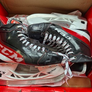 CCM JetSpeed FT4 Hockey Skates Regular Width Size 6 (Used)