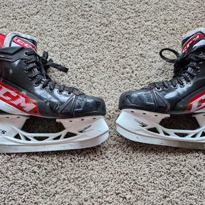 CCM Jetspeed FT4 Hockey Skates Regular Width Size 5 (Used)