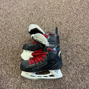 Used Bauer Nexus 7000 Skates Size 2.5D