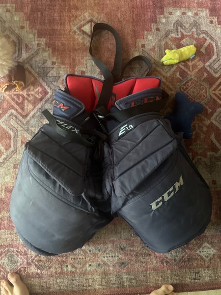 Senior Small CCM Extreme Flex Shield E1.9 Hockey Goalie Pants (Used)