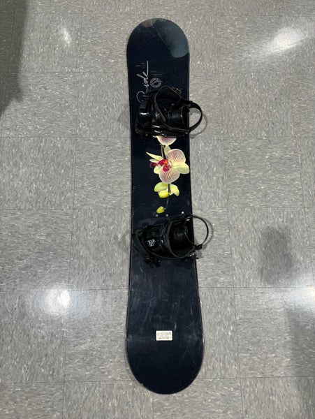 Women's Ride Solace Snowboard All Mountain With Bindings Medium Flex Directional Twin (Used)