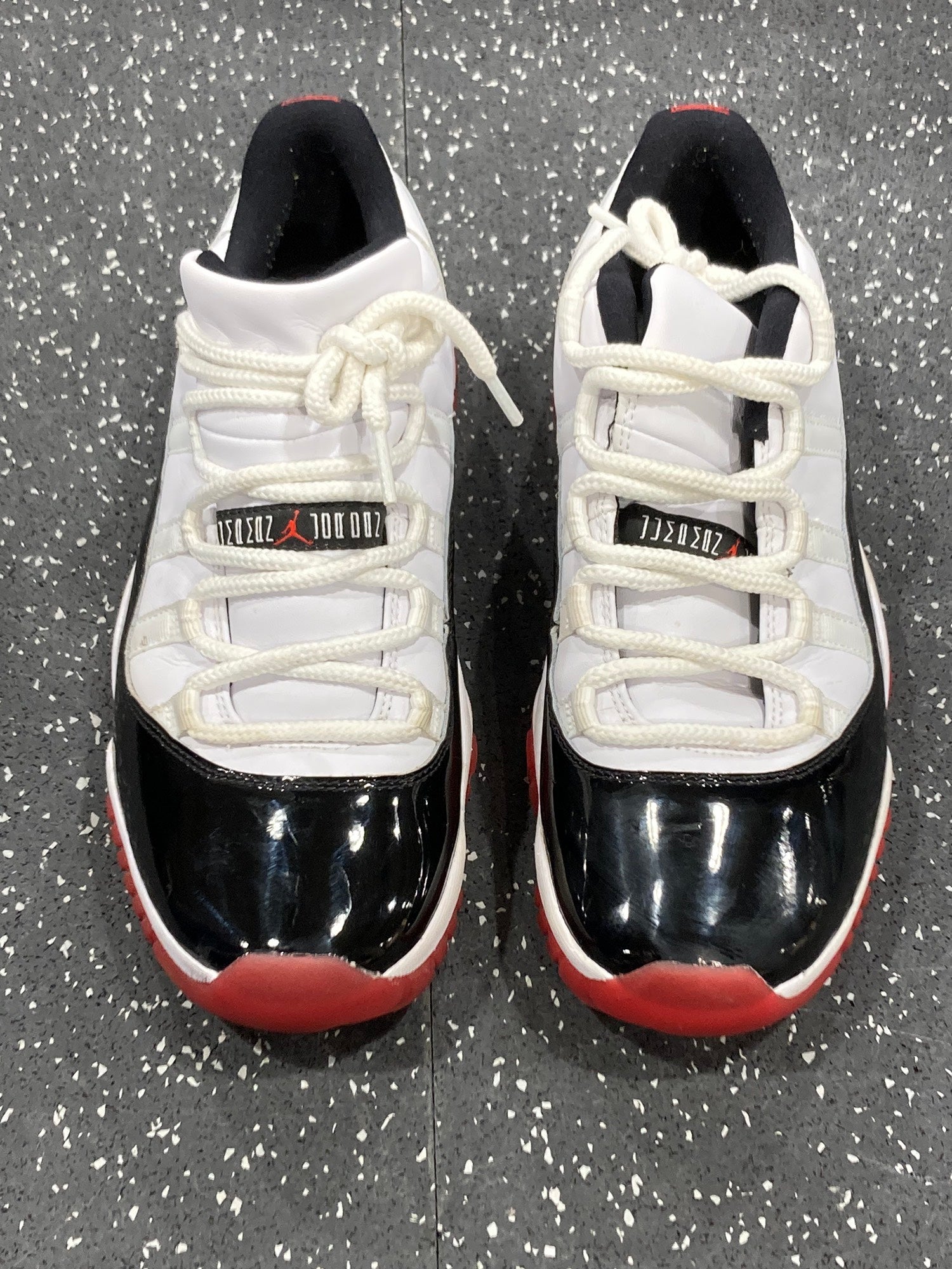 jordan retro 11 bred size 8.5