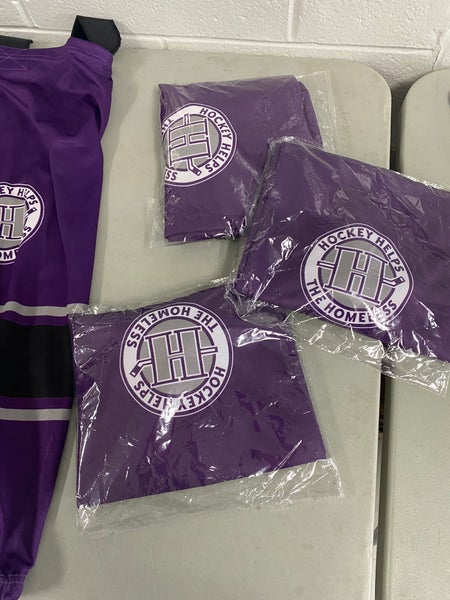 Hockey Helps the Homeless purple socks