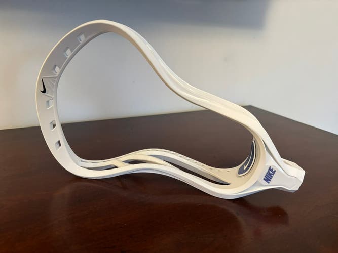 Nike L3 Head New Unstrung