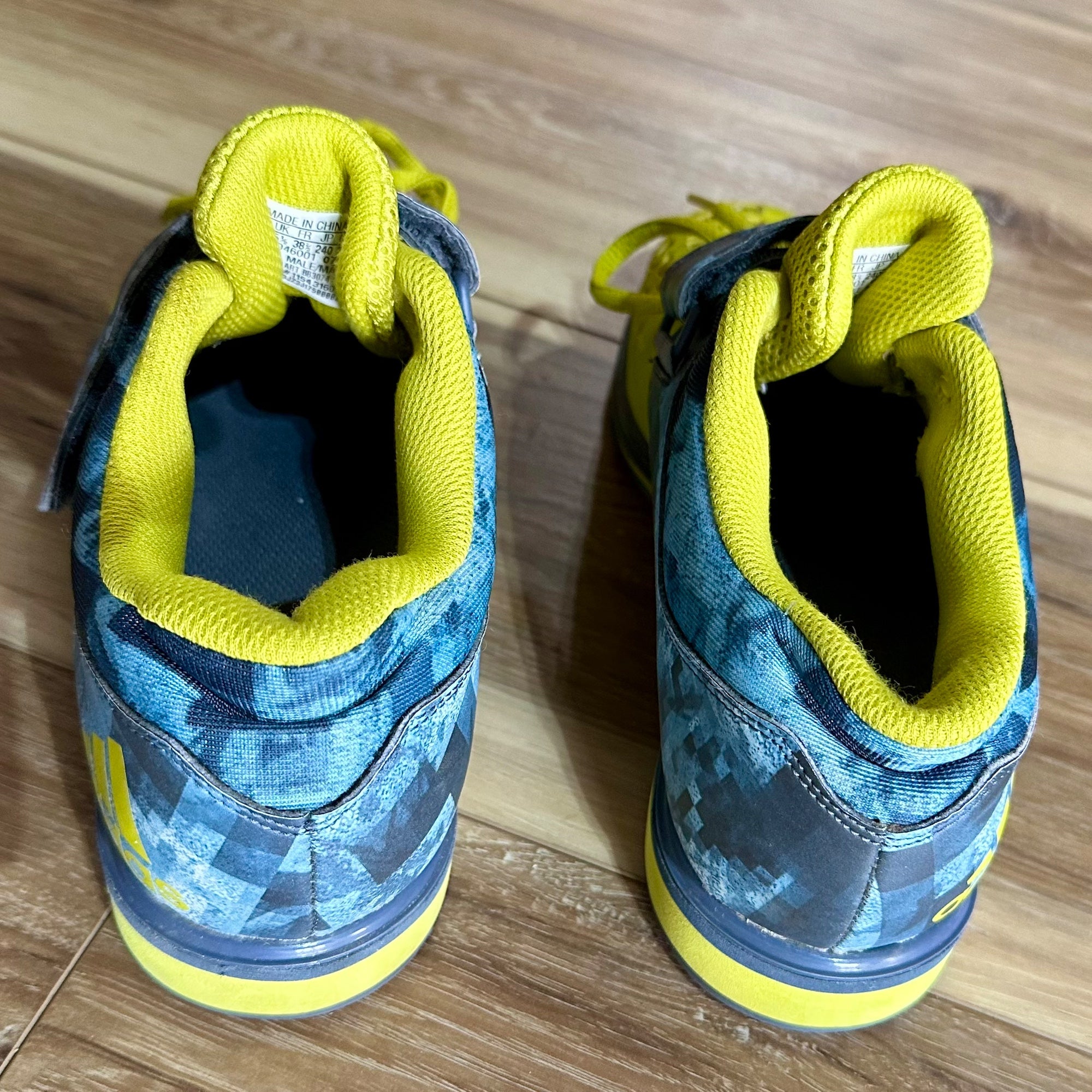 Adidas Powerlift 3 Weightlifting Shoes, Yellow/Blue, Men display picture 2