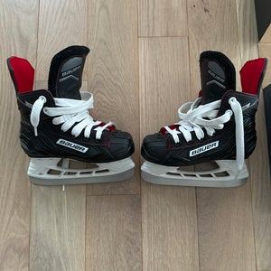 Bauer Regular Width 10 (Used) Ns Hockey Skates