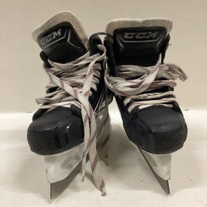 Used CCM FT460 Junior 04 Ice Hockey Skates 11725-S000467327