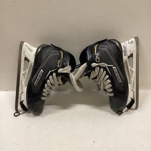 Used Bauer S27 Junior 03 Ice Hockey Skates 11725-S000472030