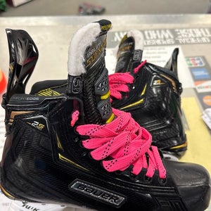 Bauer Supreme 2S Pro (Used) Intermediate Size 5.5 Hockey Skates ice