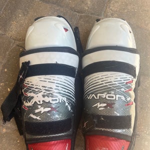 Junior Bauer Vapor APX 11" Shin Pads (Used)