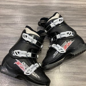 Junior Salomon Team Ski Boots Mondo 22/22.5 Stiff Flex (Used)