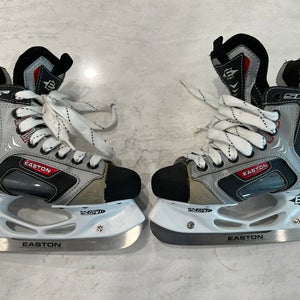 Easton SE10 Hockey Skates Regular Width Size 1 (Used)