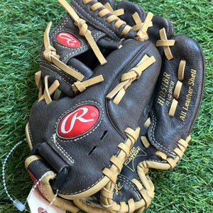 Brown Rawlings Highlight Series Right Hand Throw Baseball Glove 10.5" (Used)