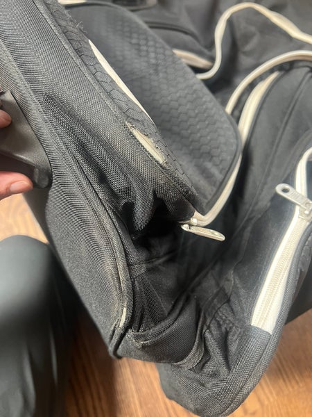 Warrior Roller/backpack hockey bag