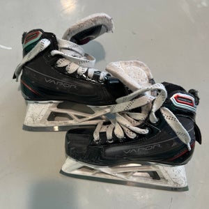 Youth Bauer Vapor X700 Hockey Goalie Skates | Size 13 (Used)