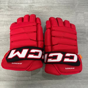 Lightly Used Jr. Patriots CCM Gloves 15" Pro Stock (Used)