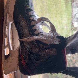 Bauer Vapor 2X Hockey Skates Extra Wide Width   7 (Used)
