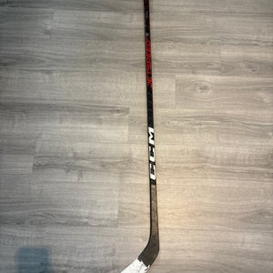 Junior CCM JetSpeed FT5 Right Handed Hockey Stick P29 (Used)