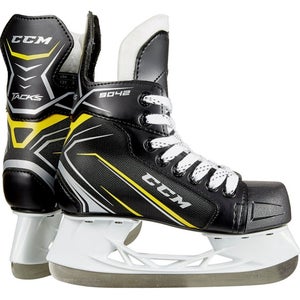 CCM Tacks 9042 Hockey Skates 11Y (Used)
