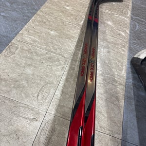 Hockey Stick Bauer Lefty Red Vapor LTX Pro+