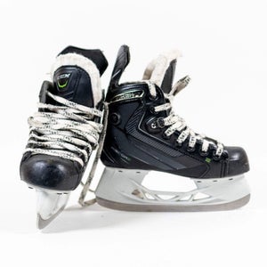 CCM Ribcor 48K Size 1 Hockey Skates