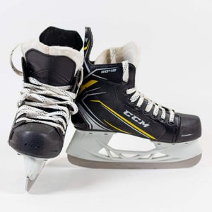 CCM Tacks 9042 Size 3 Hockey Skates