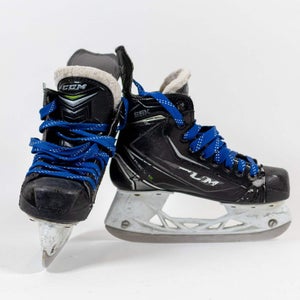 CCM Ribcor 66K Size 3 Hockey Skates