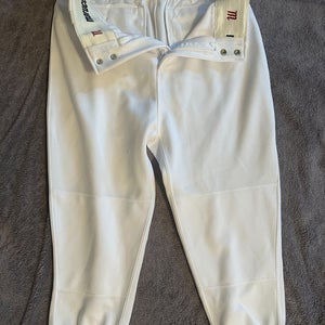 NWOT Marucci Baseball Knickers - Large
