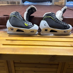 2012 Graf Supra G4500 Hockey Goalie Skates Wide Width  8 (Used)