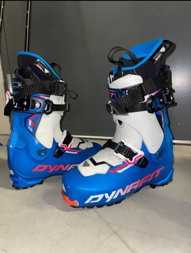Dynafit TLT8 Expedition CR 25.5