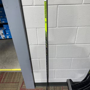 Intermediate Warrior Alpha LX2 PRO Right Hand Hockey Stick W28 (New)-40 Flex