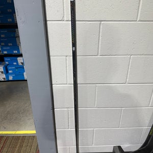 Warrior Covert QR6 pro Right Hand Hockey Stick W03 (New)- 40 Flex