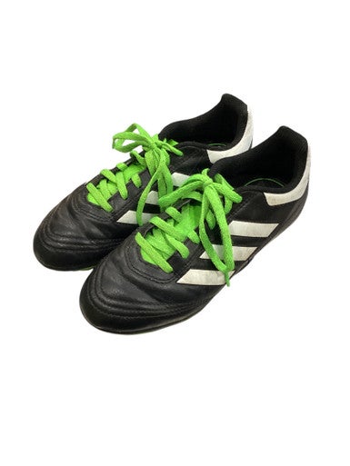 Used Adidas Soccer Cleats Black Junior 01.5 11884-S000044547