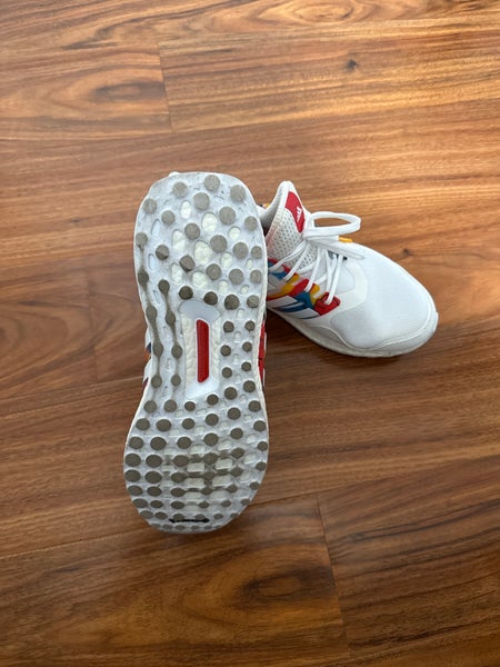 White Women's Adult Size M 7.0 (W 8.0) Adidas Ultraboost Shoes (Used)