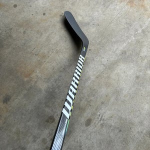 New! 2 Pack Warrior Alpha DX Pro Team Left Hand Hockey Sticks W88 Gaudreau 100 Grip