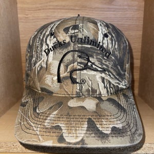 Vintage Ducks Unlimited Hat Cap Strap Back One Size Brown Advantage Camo Hunting