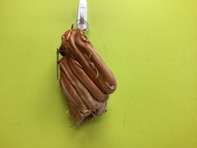 (Used) Brown Right Hand Throw 12" Baseball Glove