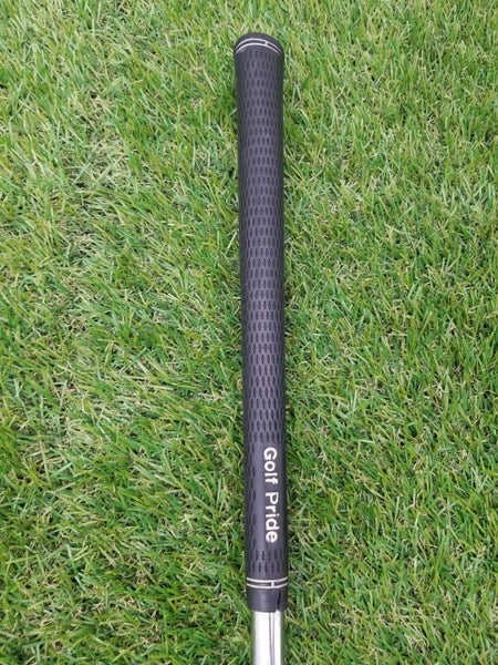 CLEVELAND 900 BRZ WEDGE 60* STIFF STEEL SHAFT 36" POOR