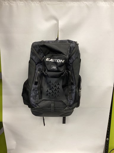 Easton (Used) Black