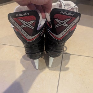 Bauer Vapor x 350 Hockey Skates Regular Width 11 (Used)