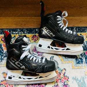 CCM JetSpeed FT690 Hockey Skates