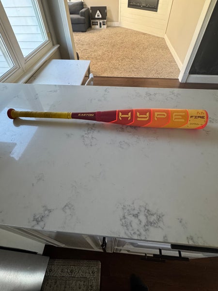 2025 Easton Hype Fire USSSA Certified Bat (-10) Composite 19 oz 29" (Used)