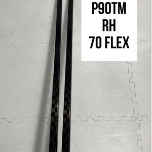 Senior(2x)Right P90TM 70 Flex ProBlackStock™ Unbranded Blackouts Pro Stock Hockey Sticks